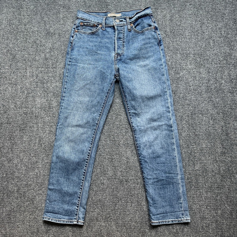 Levi's‎ Wedgie Straight Jeans Women's Size 27 Blue Denim Button Fly